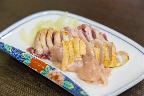 Where to Eat Raw Chicken Sashimi (or Torisashi) in Tokyo, Japan