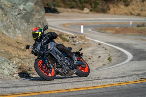 Yamaha Mt First Ride Review Superbike Photos