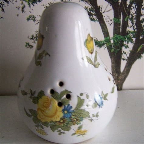 Pomander Ceramic Pear Floral Roses Fragrance Pot Pourri Vintage