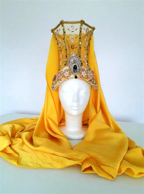 Hurrem Sultan S Big Main Crown In Her Collection Golden Yellow High