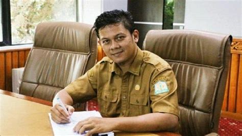 Semarakkan Hardikda Disdik Aceh Lakukan Penanaman Juta Pohon