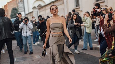 Milan Street Style, Fashion Week Fall/Winter 2022 Edition – StyleCaster