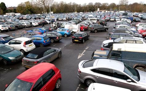 Motorists Spend Four Days A Year Looking For A Parking Space