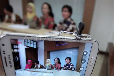 Penghentian Kriminalisasi Bambang Widjojanto Antara Foto