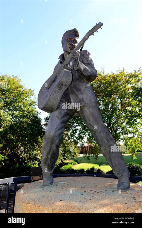 Statue of Elvis Presley Beale Street Memphis Tennessee TN Stock Photo ...