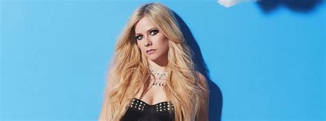 Avril Lavigne confirma próximo álbum para 2023 Rádio Mix FM