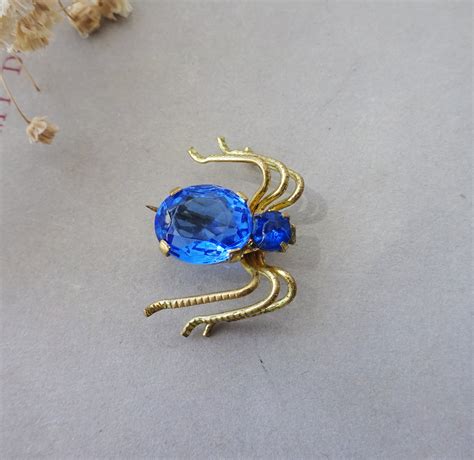 Antique Blue Glass Bug Brooch Showpiece Antiques