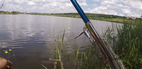 Самоподсекающая удочка: виды удочек с подсекателем для летней и зимней ...