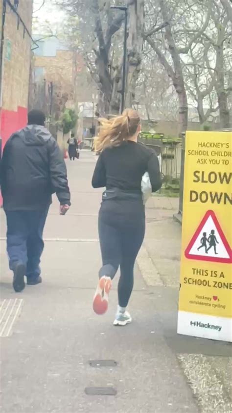 Blonde Running In Leggings ThisVid