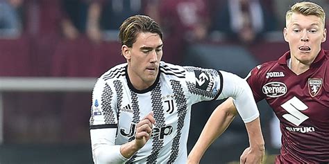 Vlahovic torna ma può lasciare la Juve per una cifra super