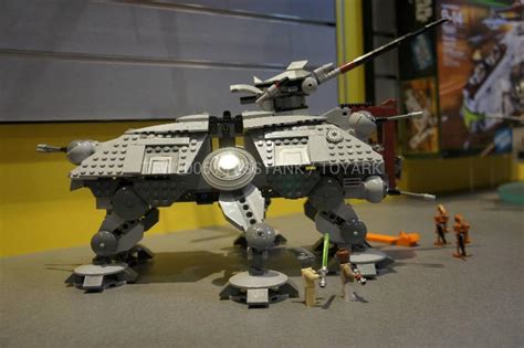 LEGO STAR WARS - 75019 - AT-TE