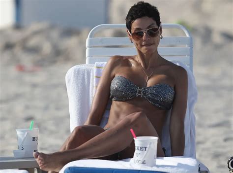 Photos Nicole Murphy Petit Bikini Sexy Pour S Amuser Avec L Ex De Kelly Brook Public