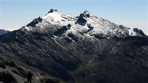 Venezuelans shocked by May whiteout as snow falls on Andes (PHOTOS ...