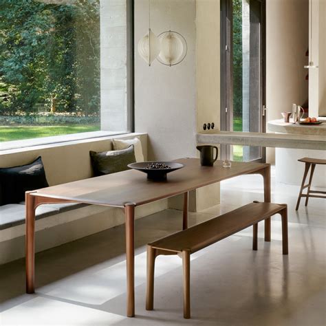 Circle Round Dining Table — Sustainably & Ethically Sourced – Urban ...