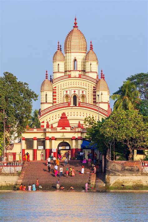 Kolkata Historical Places Victoria Memorial Belur Math Dakshineswar