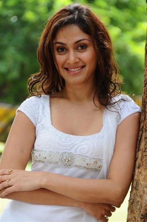 Actress Manjari Hot Pics M News