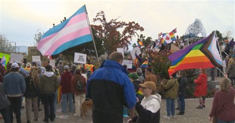 Protests Clash Over Sexual Orientation And Gender Identity School Program In Kelowna Globalnews Ca