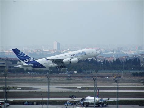 A380 in Türkiye ye Gelişinin 10 Yıldönümü Havayolu 101