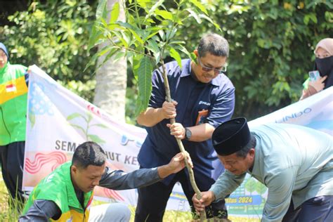 Semarakan Hut Ke Ri Laznas Yakesma Pelindo Dan Dlhk Provinsi