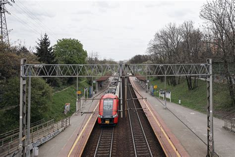 Warszawa Od Niedzieli Zmiany W Kursowaniu Skm I Kolei Mazowieckich