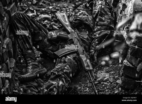 Killed russian or ukrainian soldiers. Dead soldier. Battle of the ...