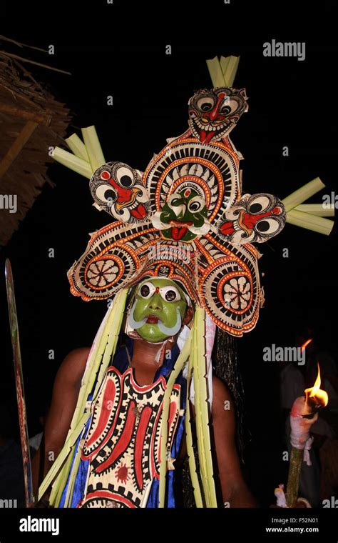 Padayani- traditional folk dance of Kerala Stock Photo - Alamy