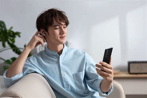 Новости — OPPO привезла в Россию свои топовые наушники с беспроводной ...