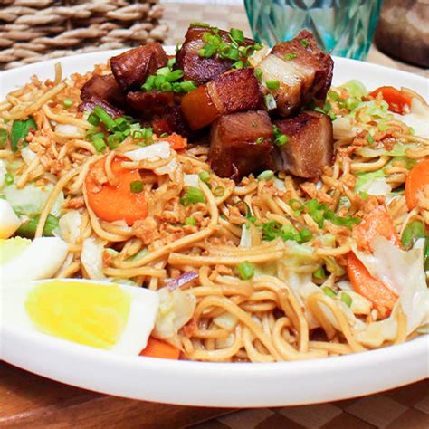 LASA BBQ: Pansit Guisado – LASA BBQ - Filipino BBQ and Roast