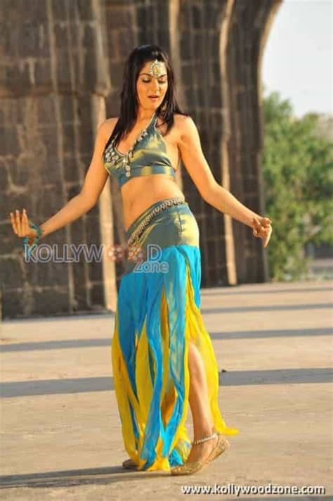 Sakshi Chowdary Hot Pictures Kollywood Zone