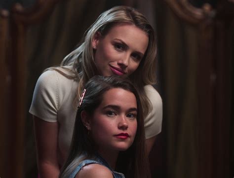 First Kill Review: Netflix's Teen Interracial Queer Vampire Drama Is a
