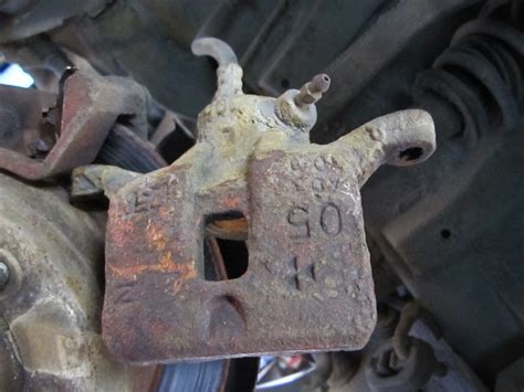 Тормоза клинит. Размышления о замене — Mitsubishi Legnum, 2,5 л, 1997 ...