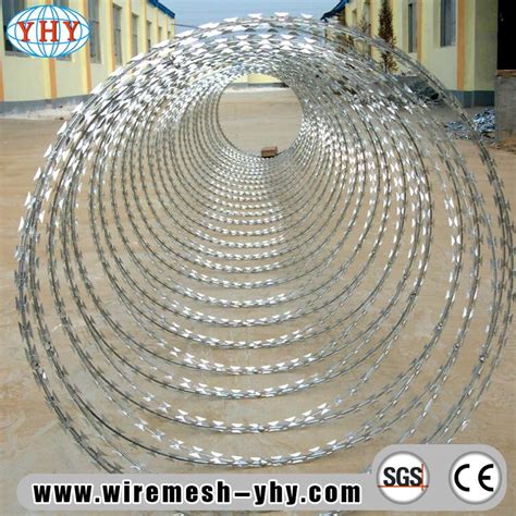 Galvanized Concertina Spiral Razor Barbed Wire Bto 22 China Cheap