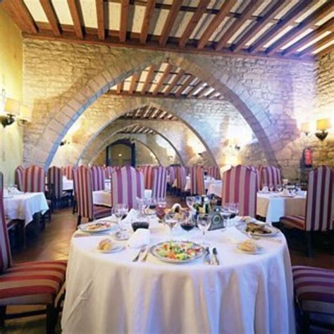 Parador de Cardona - Cardona, Barcelona | On the Beach