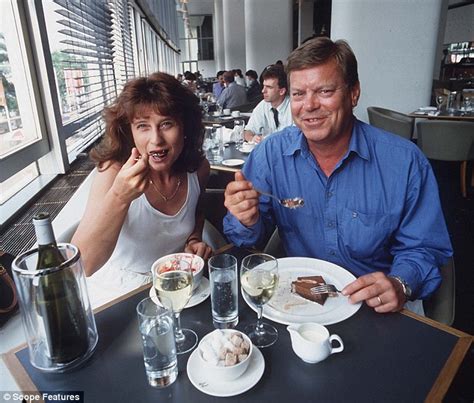 Dalziel And Pascoes Warren Clarke Dead At The Age Of 67 Daily Mail