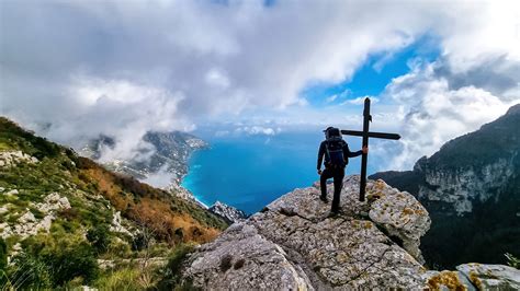 8 of the most scenic hiking trails to explore in BC