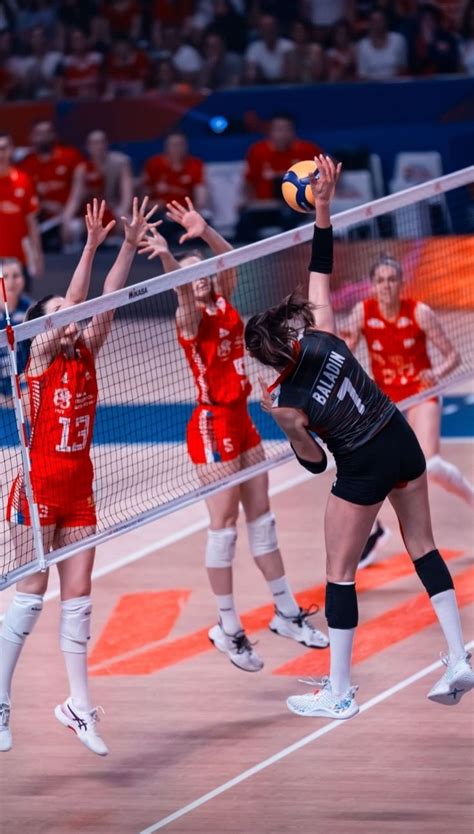 Mirkala Ch Kea Adl Kullan C N N Voley Panosundaki Pin Voleybol