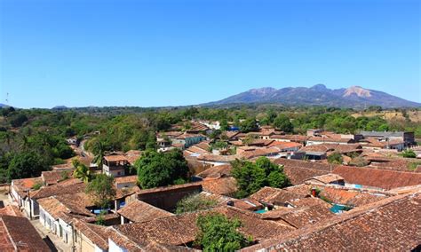 Suchitoto El Salvador Travel Itineraries and Places to Stay