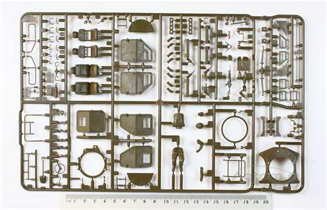 Tamiya Jgsdf Lav Iraq Scale Military Vehicles Guns