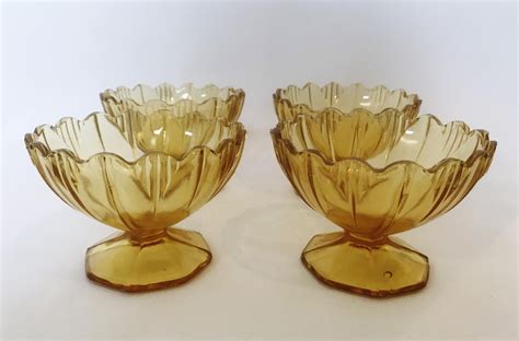 Vintage Glass Sundae Dishes Etsy Glass Glass Dishes Vintage