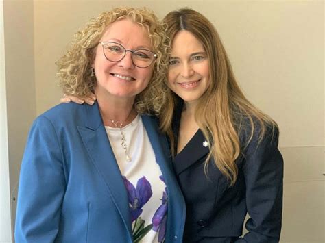 Mature And Sexy TS Lovers Photo AShemaletube