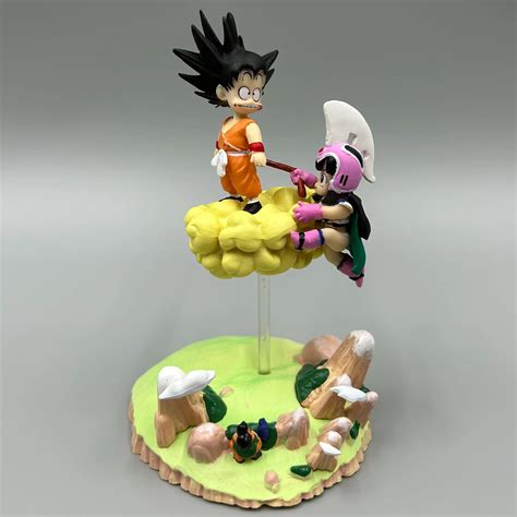 Figura De Dragon Ball De Pvc Estatua De Son Goku Chichi Somersault