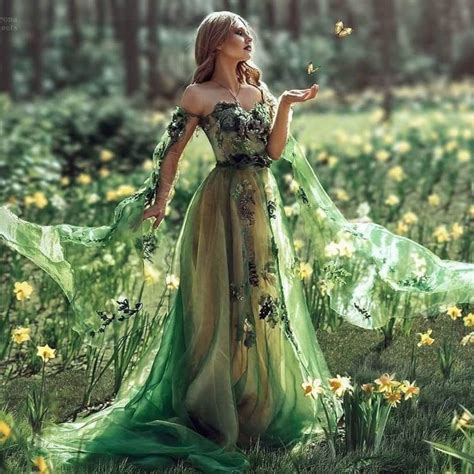 Green Evening Gown With Sleeves