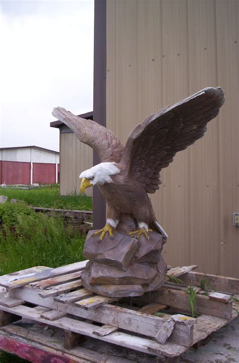 Large Flying Eagle Plain Statue Canada