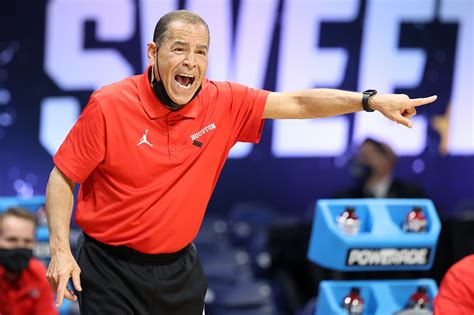 Why Kelvin Sampson Was Banned From Coaching College Basketball for 5 Years