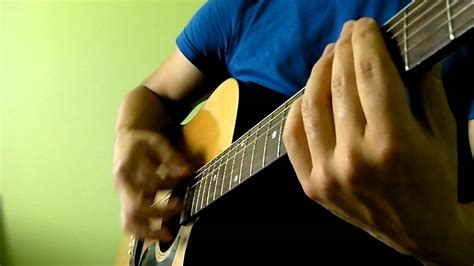 How To Strum A Guitar Without A Pick Beginner Lesson Youtube