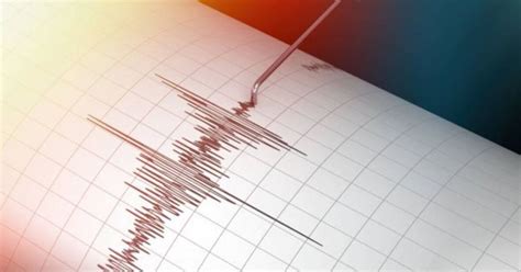 Terremoto Nuova Scossa In Italia La Terra Torna A Tremare