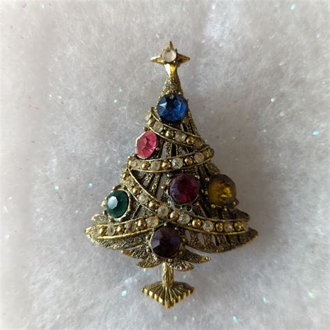 Hollycraft Christmas Tree Brooch Gem