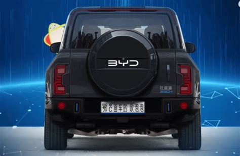 How About Swimming In BYD Hardcore High End SUV