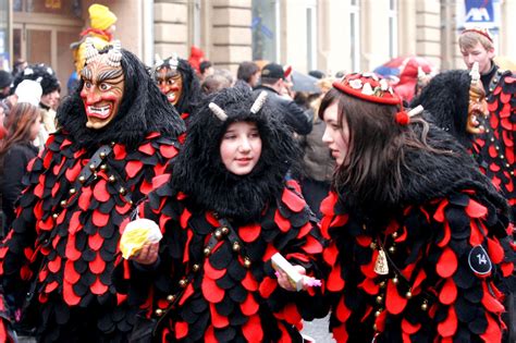 Fasching, Karneval and Fastnacht 2024 in Germany - Rove.me