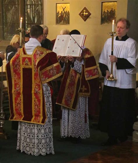 LMS Pilgrimage to Wrexham Cathedral - THE LATIN MASS SOCIETY IN WREXHAM